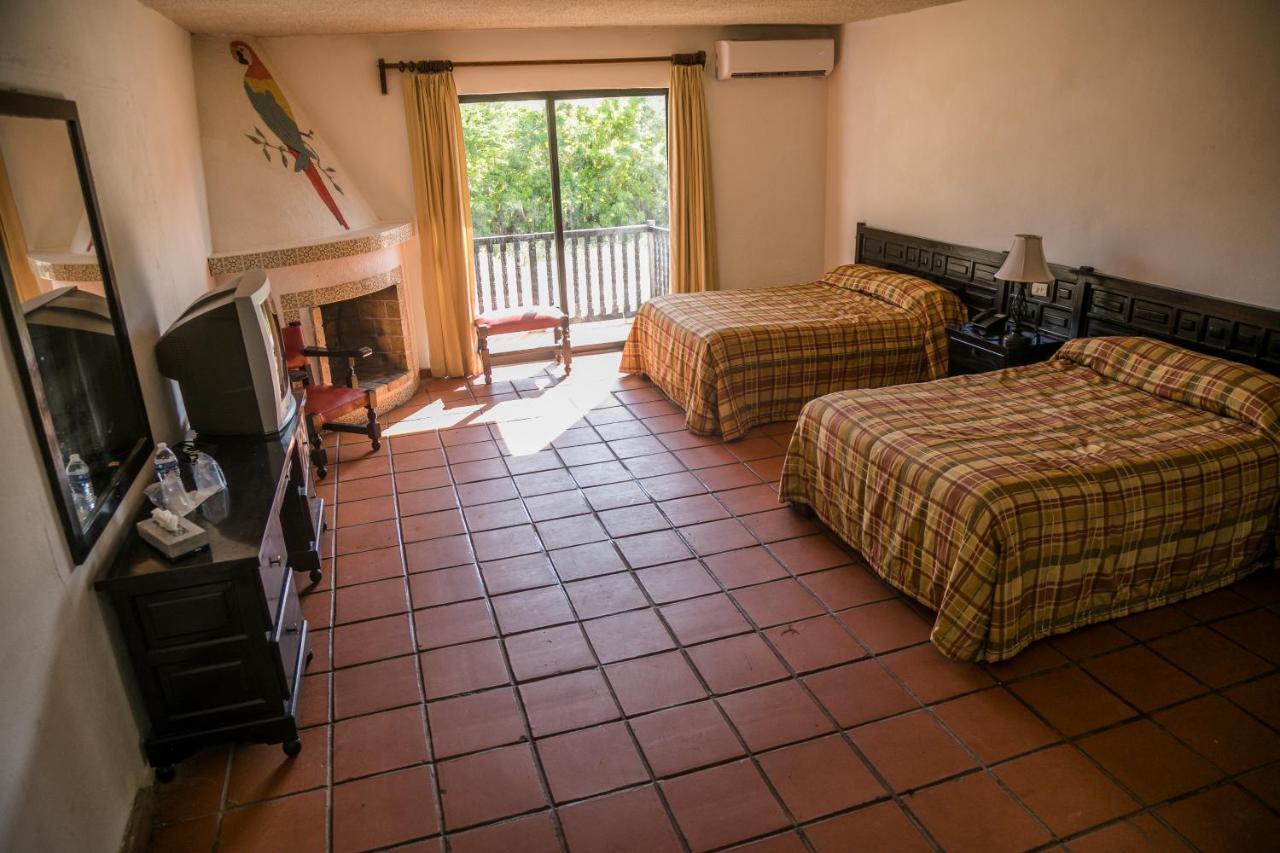 Hotel Playa De Cortes グアイマス エクステリア 写真