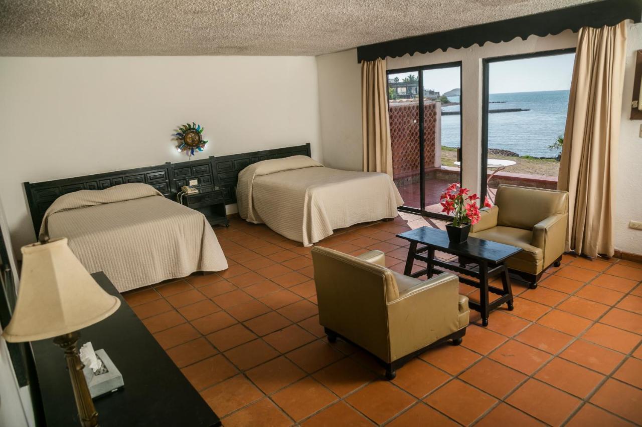Hotel Playa De Cortes グアイマス エクステリア 写真