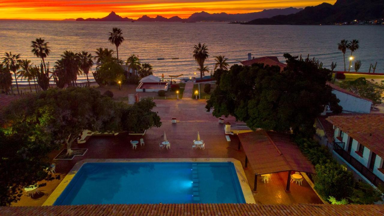 Hotel Playa De Cortes グアイマス エクステリア 写真