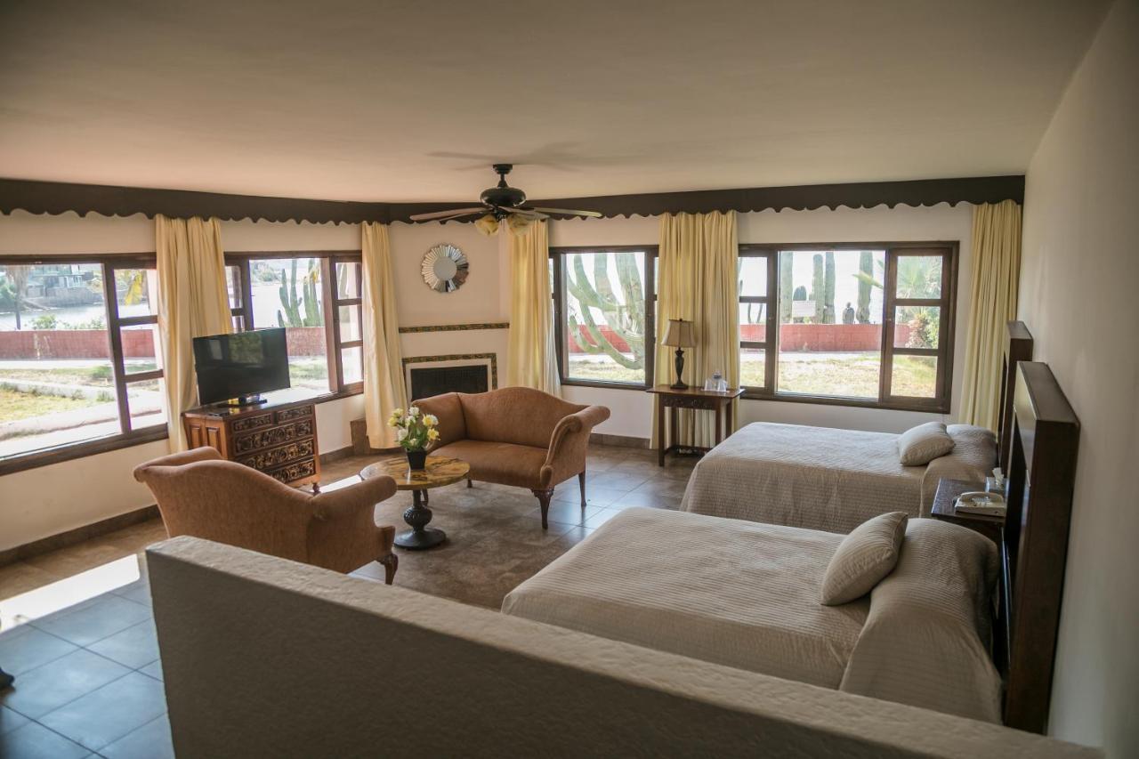 Hotel Playa De Cortes グアイマス エクステリア 写真