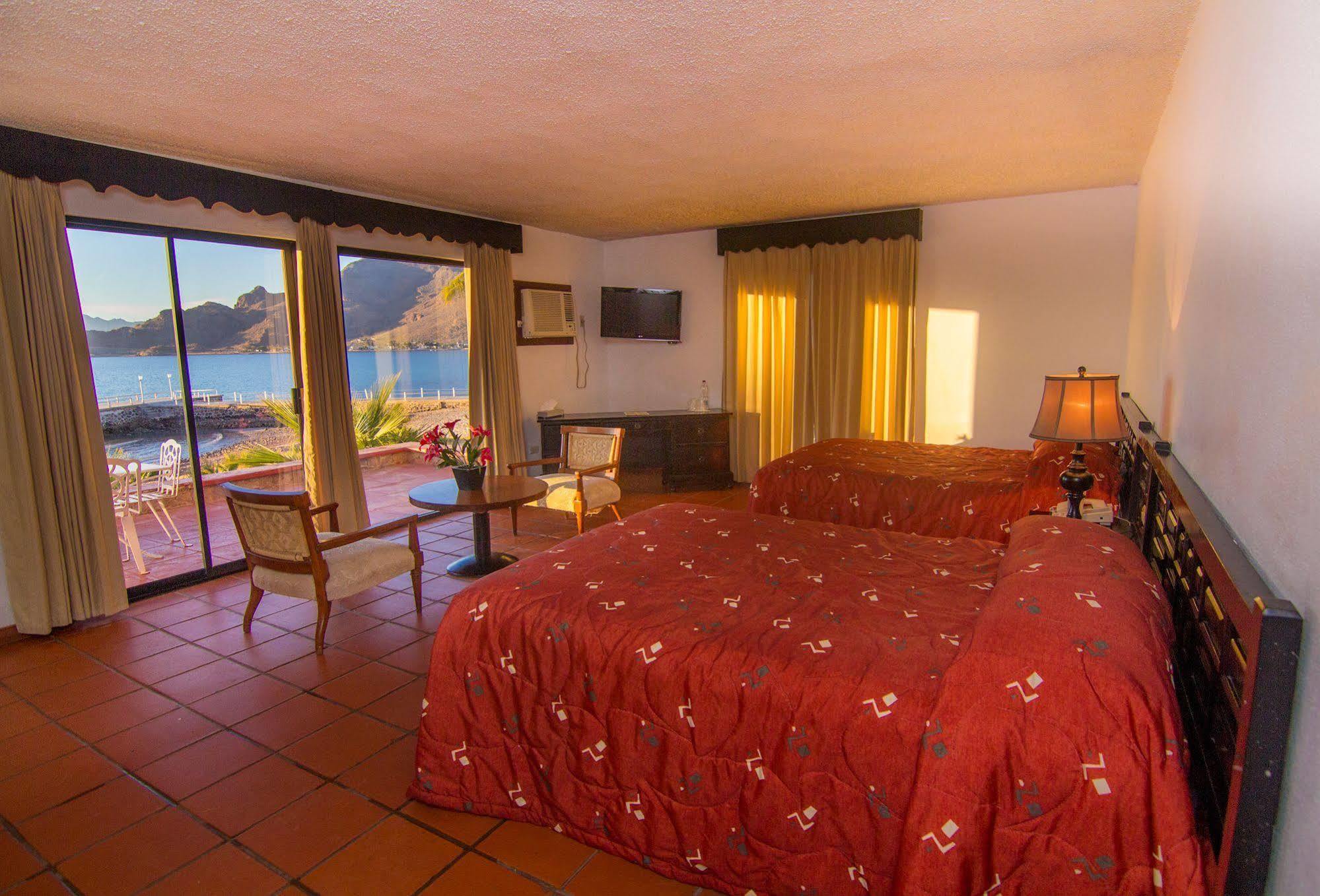 Hotel Playa De Cortes グアイマス エクステリア 写真