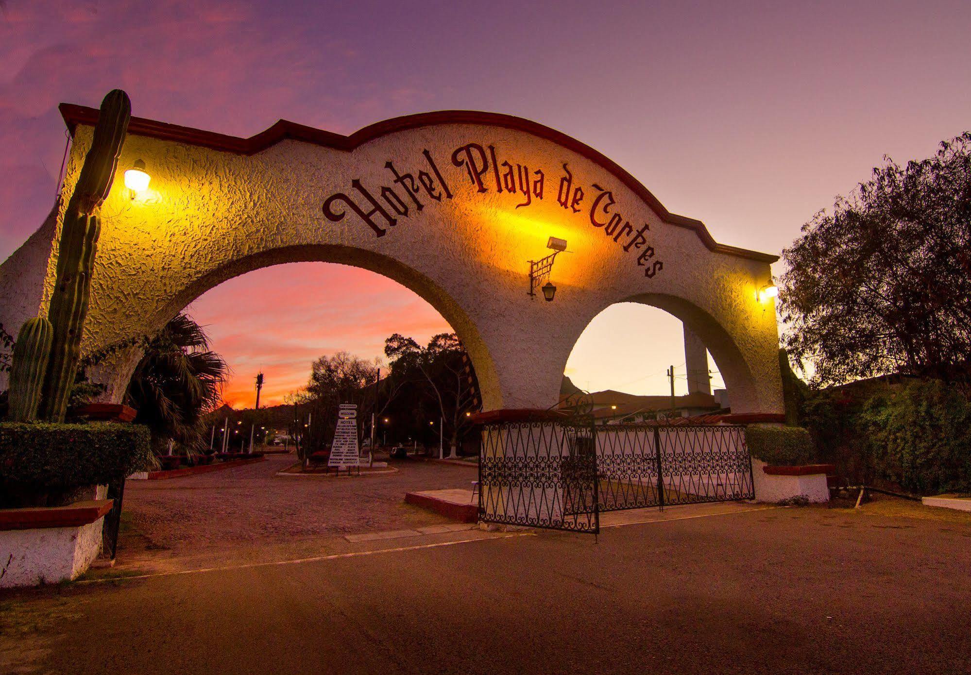 Hotel Playa De Cortes グアイマス エクステリア 写真