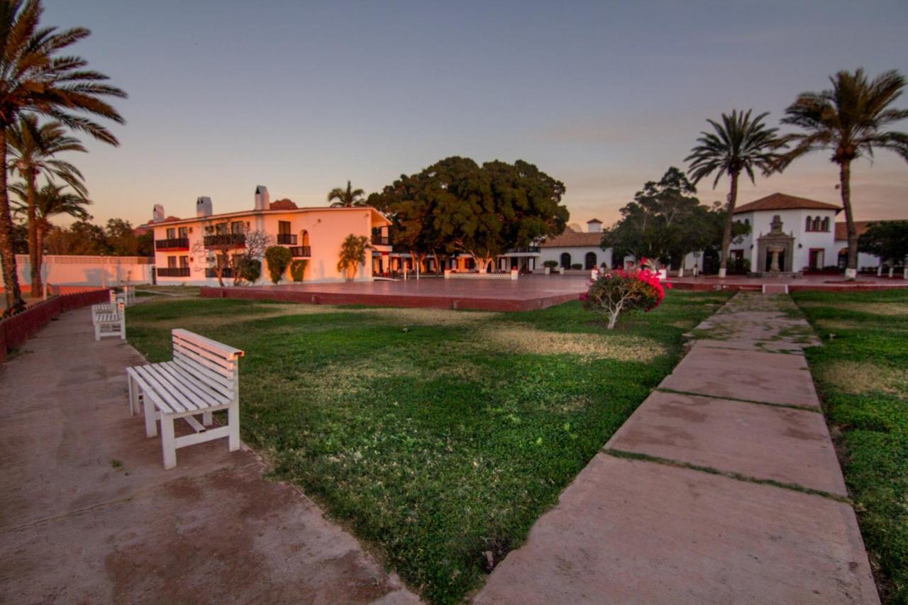 Hotel Playa De Cortes グアイマス エクステリア 写真