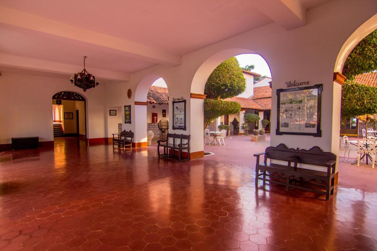 Hotel Playa De Cortes グアイマス エクステリア 写真