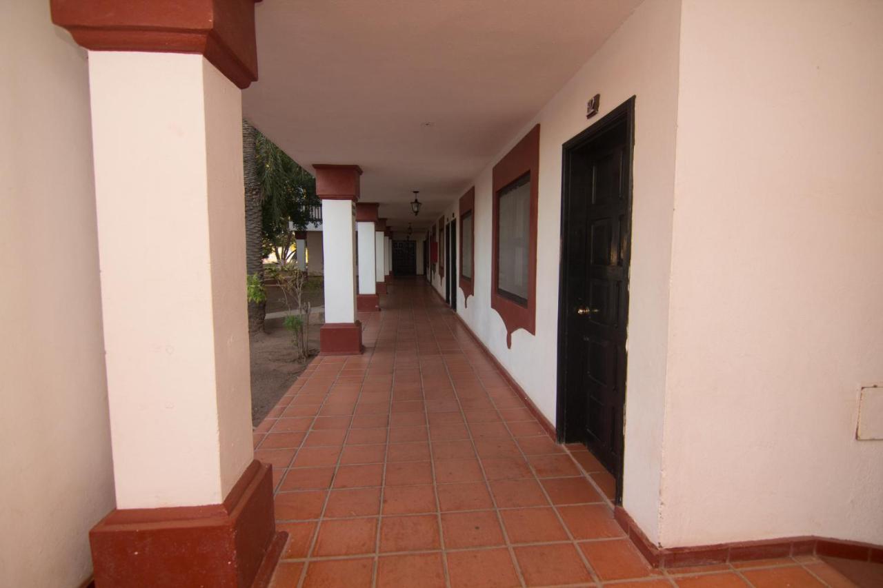 Hotel Playa De Cortes グアイマス エクステリア 写真